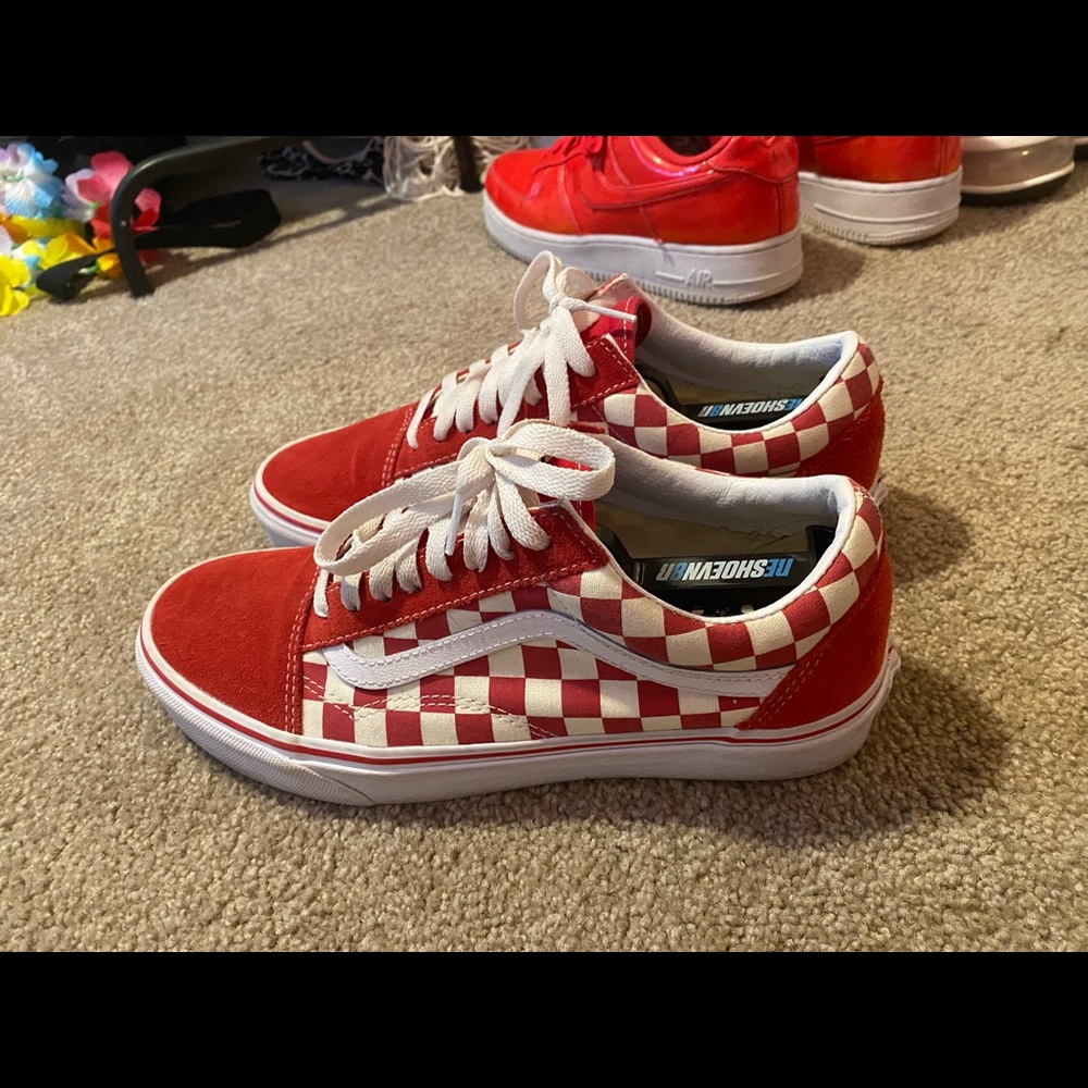 red checkered vans